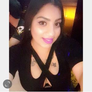 Meet your Posher, Daniela